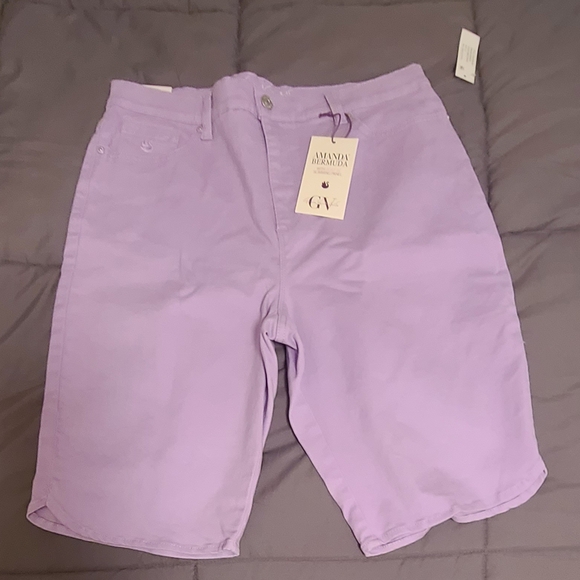 Gloria Vanderbilt Pants - Amanda & Chelsea Women's Purple Shorts